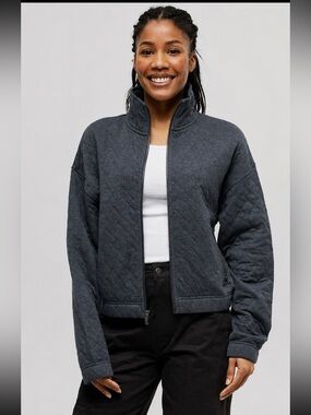 Tentree Quilted Full Zip Jacket Women’s Medium Charcoal Gray Sustainable Bomber